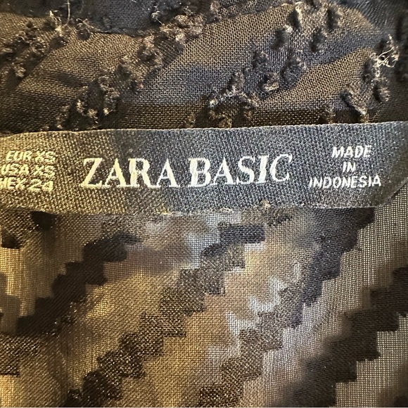 Zara Black Textured Midi Dress - Picture 7 of 9